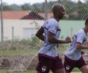 Jadson, lateral do River-PI, foi anunciado por clube baiano.(Imagem:Emanuele Madeira)