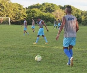 Treino Piauí antes de partida contra o Cori-Sabbá.(Imagem:Globoesporte.com)