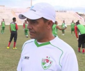 Evandro Guimarães espera um jogo difícil contra o River-PI.(Imagem:Reprodução/ TV Grande Rio)