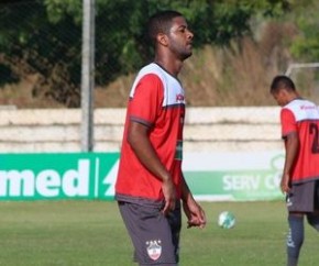 Vinícius, atacante do River-PI, estreia como titular.(Imagem:Joana Darc Cardoso)