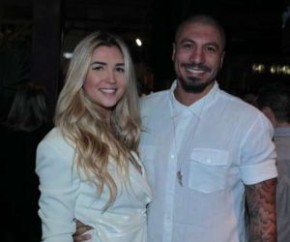 Fernando e Aline, do 'BBB', curtem festa no Rio(Imagem:MSN)