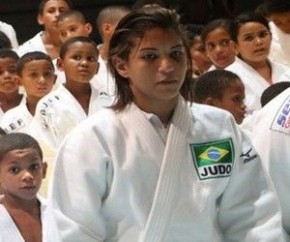 Sarah Menezes afirma favoritismo de brasileira no Pan Americano do Canadá.(Imagem:Divulgação/Ajef)