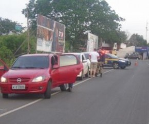 Operação Rodovida registra apreensão de veículos e prisão por embriaguez a volante.(Imagem:FlorianoNews)