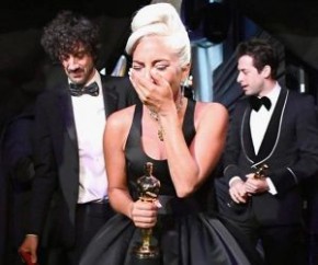 Lady Gaga conquista o Oscar de Melhor Canção Original.(Imagem:Divulgação)