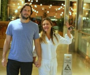 Adriana Esteves e Vladimir Britcha(Imagem:Divulgação)