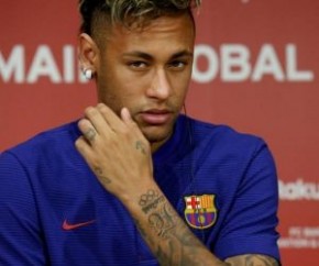 Neymar estaria de saída do Barcelona, a caminho do PSG(Imagem:Reuters)