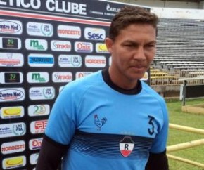 Reserva há 4 anos, goleiro Robson ganha chance no Rivengo.(Imagem:Fábio Lima)