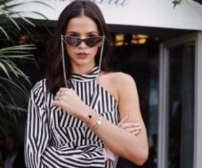 Bruna Marquezine compra mansão de Flávia Alessandra por R$ 15 milhões.(Imagem:Famosidades)