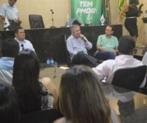 João Henrique reúne dirigentes do PMDB de São João do Piauí e região.(Imagem:Cidadeverde.com)