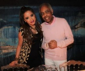 Anitta faz visita a Gilberto Gil(Imagem:Divulgação)