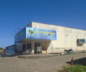 Comercial santo Antônio(Imagem:FlorianoNews)