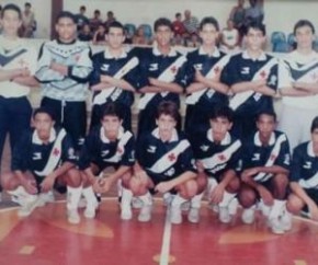 Zé Ricardo trabalhou no futsal do Vasco nos anos 90(Imagem:Arquivo)