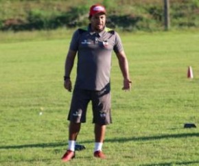 Lucas Andrade técnico River-PI.(Imagem:Victor Costa/RiverAC)