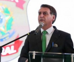 Bolsonaro deve anunciar nesta terça saída do PSL em reunião com aliados.(Imagem:Estadão Conteúdo)