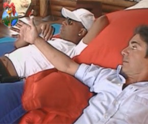 Dinei e João não poupam críticas aos adversários.(Imagem:Reprodução/ Rede Record )