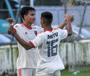 Reinier é liberado pelo STJD e reforça o Flamengo contra o Avaí em Brasília.(Imagem:Marcelo Cortes)