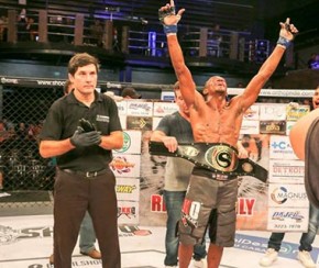 Piauiense finaliza ex-UFC e é o novo campeão do Shooto Brasil.(Imagem:Natalino Werneck)