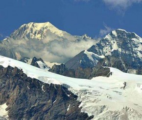4 morrem congelados e 5 estão em estado grave nos Alpes.(Imagem:Terra)