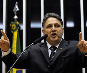 Garotinho é condenado em segunda instância e pode ficar inelegível.(Imagem:Agência Brasil)