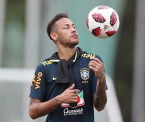 Técnico da Bélgica minimiza criticas a Neymar por quedas.(Imagem:Folha Press)