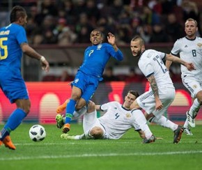 Douglas Costa será o quarto atacante da Seleção na Copa.(Imagem:Pedro Martins)