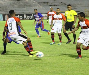 Flamengo marca no fim e vence pela primeira vez em 2018.(Imagem:Eduardo Frota)