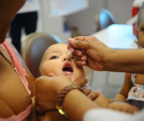 Dia D de vacinação contra pólio e sarampo acontece neste sábado.(Imagem:Agência Brasil)