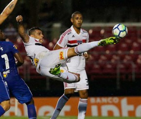 Diego Souza faz golaço e São Paulo vai à Libertadores.(Imagem:Rubens Chiri)