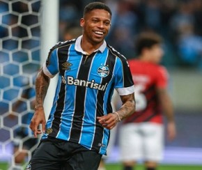 Grêmio abre vantagem sobre o Athletico-PR na semi da Copa BR.(Imagem:Lucas Uebel)