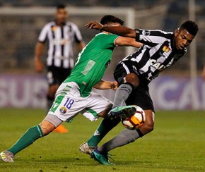 Botafogo vira sobre o Audax Italiano com gol no fim.(Imagem:AFP)