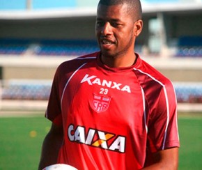 Ex-CRB, zagueiro é anunciado como reforço do River para 2019.(Imagem:Douglas Silva/Assessoria CRB)