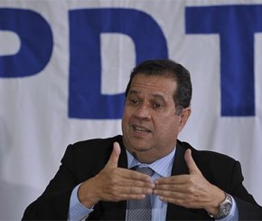 Carlos Lupi, presidente nacional do PDT.(Imagem:Folha Press)