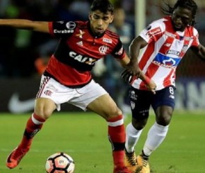 Independiente e Flamengo entram em campo pela final da Sul-Americana.(Imagem:Fox Sports)