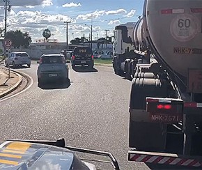 PRF escolta carretas e aeroporto de Teresina será reabastecido com querosene de avião.(Imagem:Cidadeverde.com)