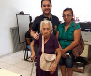 Eleitora de 113 anos realiza recadastramento biométrico no PI.(Imagem:Cartório Eleitoral da 82ª Zona)