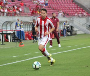 Ex-Náutico e lateral da base do Fortaleza reforçam o River.(Imagem:Léo Lemos)