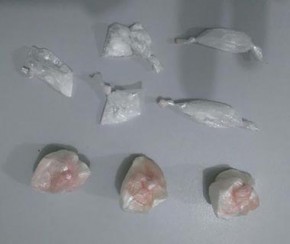 Adolescente é apreendido com cocaína escondida na boca.(Imagem:Polícia Militar)