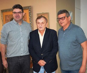 Luciano e Zé Filho convidam Mão Santa para o PSDB.(Imagem:Cidadeverde.com)
