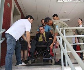 Juiz cadeirante fica preso em prédio do Fórum Criminal por falta de acessibilidade.(Imagem:Cidadeverde.com)
