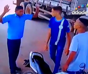 Vídeo: jovens pagam combustível e depois anunciam assalto.(Imagem:Cidadeverde.com)