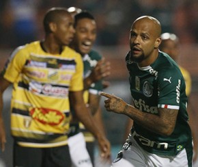 Com pênalti dado pelo VAR, Palmeiras goleia e vai à semifinal.(Imagem:Estadão Conteúdo)
