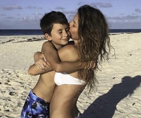 Gisele faz homenagem aos filhos nas redes sociais.(Imagem:Instagram)