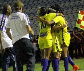 Copa Batom de futebol vai começar com seis jogos.(Imagem:Eduardo Frota)