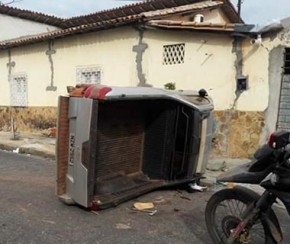 Perseguição: assaltante capota carro, troca tiros com a PM e morre baleado.(Imagem:Cidadeverde.com)