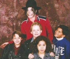 Macaulay Culkin relembra amizade com Michael Jackson.(Imagem:Divulgação)