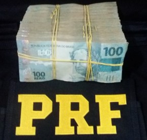 PRF apreende 100 mil reais durante operação eleições 2018 em Teresina.(Imagem:PRF)