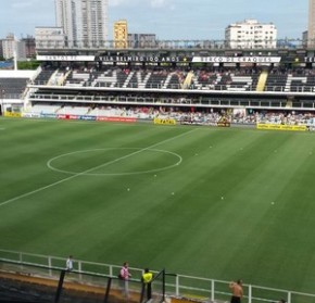 Vila Belmiro é palco de Santos x Tiradentes-PI no Brasileirão feminino.(Imagem:Bruno Giufrida)