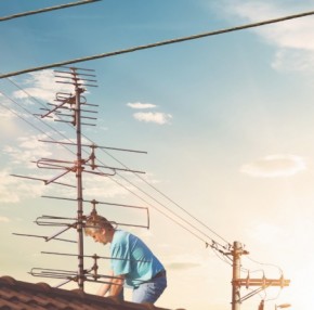 Campanha promovida pelas distribuidoras, de 5 a 11 de agosto, pretende combater os acidentes que ocorrem com a população por contato com as redes elétricas.(Imagem:Divulgação)