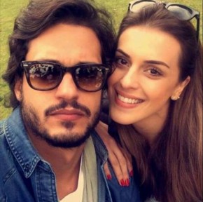 Raphael Vianna e a ex-BBB Angela: novo casal.(Imagem:Instagram)