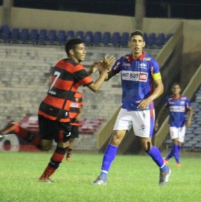 Vitor Recife, ex-Piauí, agora reforça o Flamengo-PI em 2016.(Imagem: Emanuele Madeira)